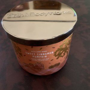 Cinnamon Pumpkin Candle NEW